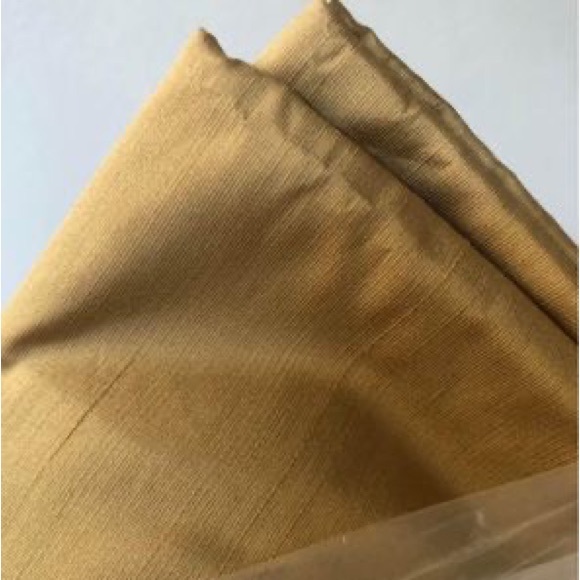2 Pottery Barn Silk Dupioni Drape Curtain panels 50x84 Wheat (Tan Caramel) NWT - Picture 3 of 4